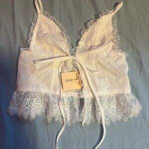 SHEIN White Lace Scalloped Edge Bra